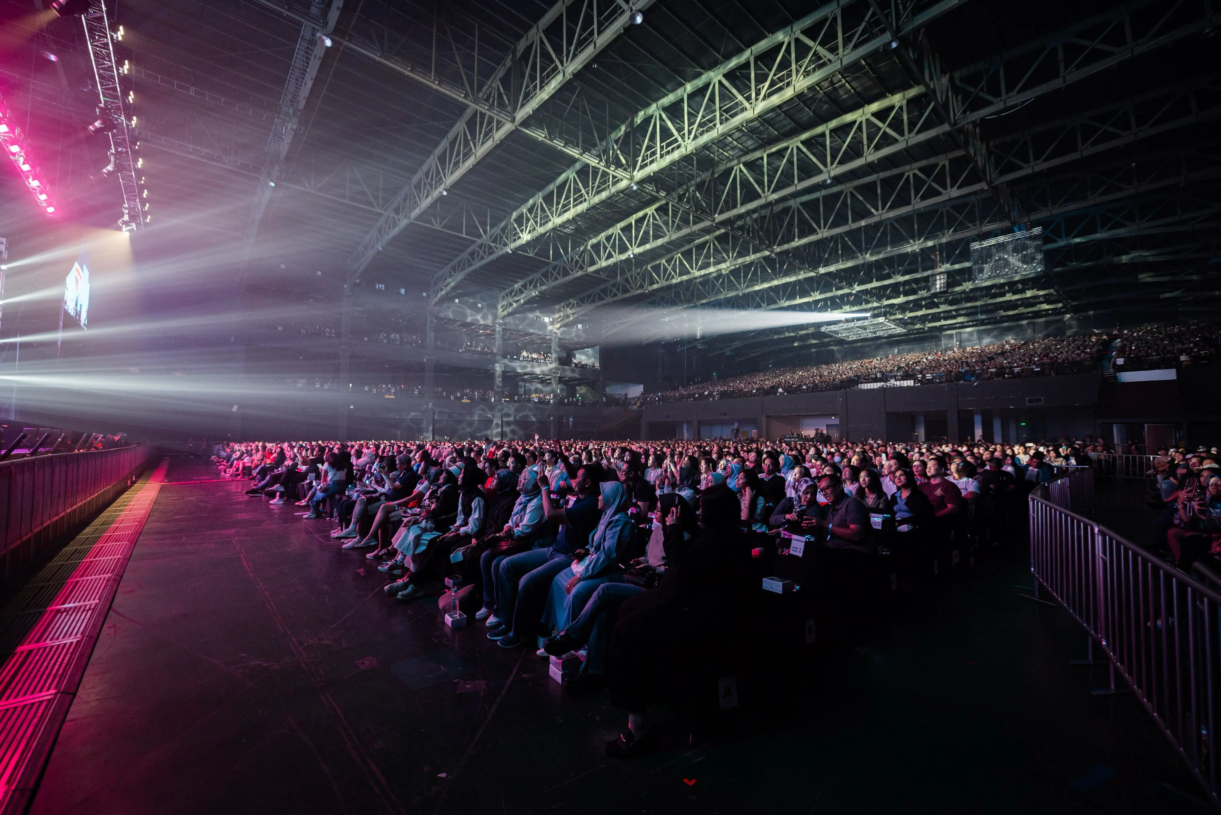 The 90's Intimate 2024 - Image 7