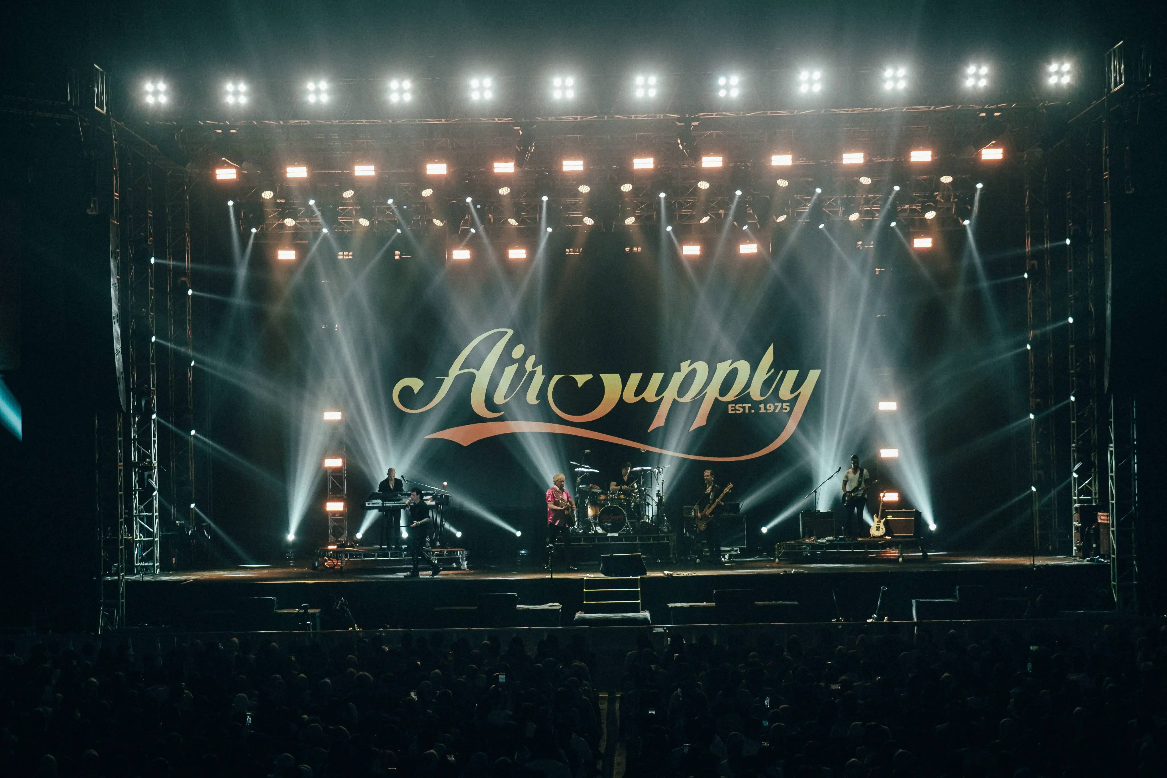 The 90's Intimate 2024 - Image 17